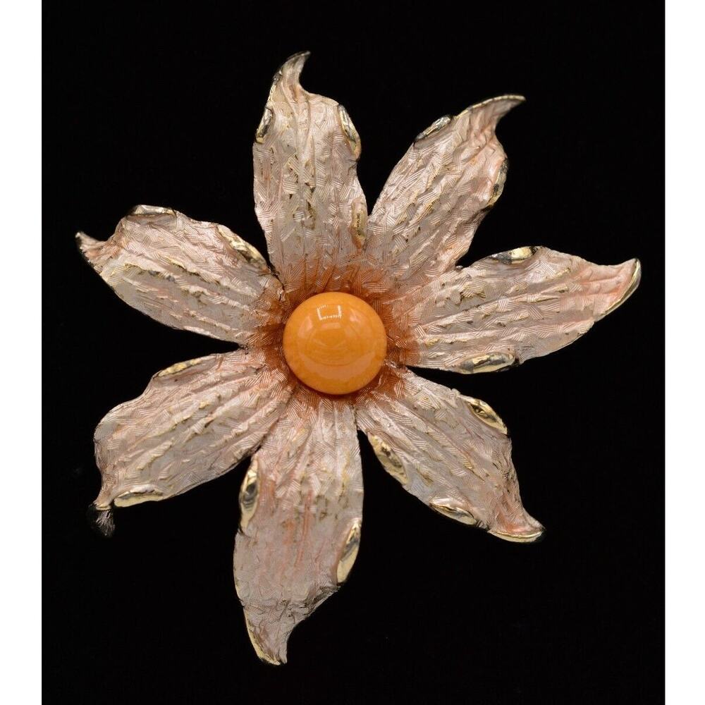 Kramer Vintage Flower Pin Brooch Gold Champagne Blush Enamel Signed 1950s BinAC